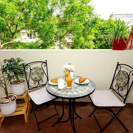 New Cozy Studio In The City Center شقة
