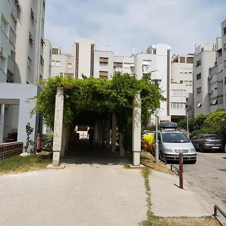 New Cozy Studio In The City Center Split